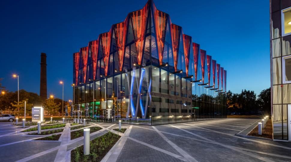 Tallinki büroo- ja ärihoone